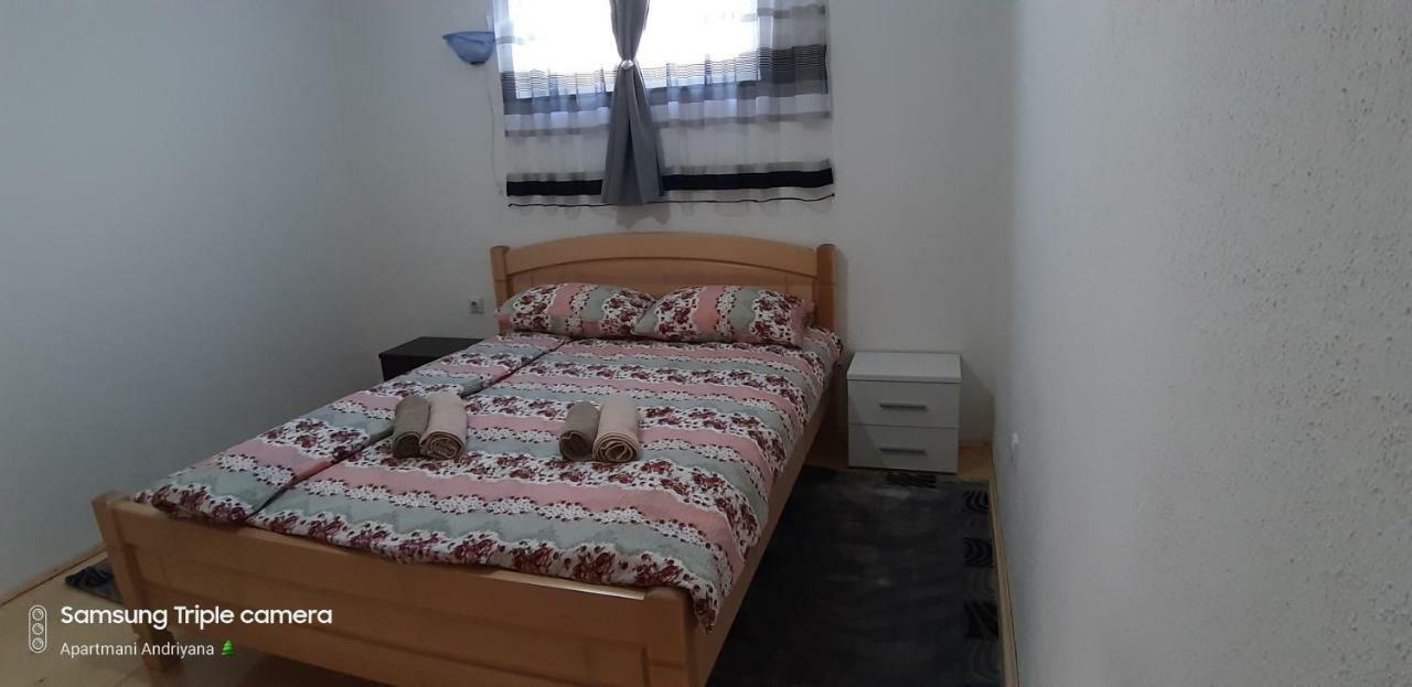 Apartments Andriyana 자블야크 외부 사진